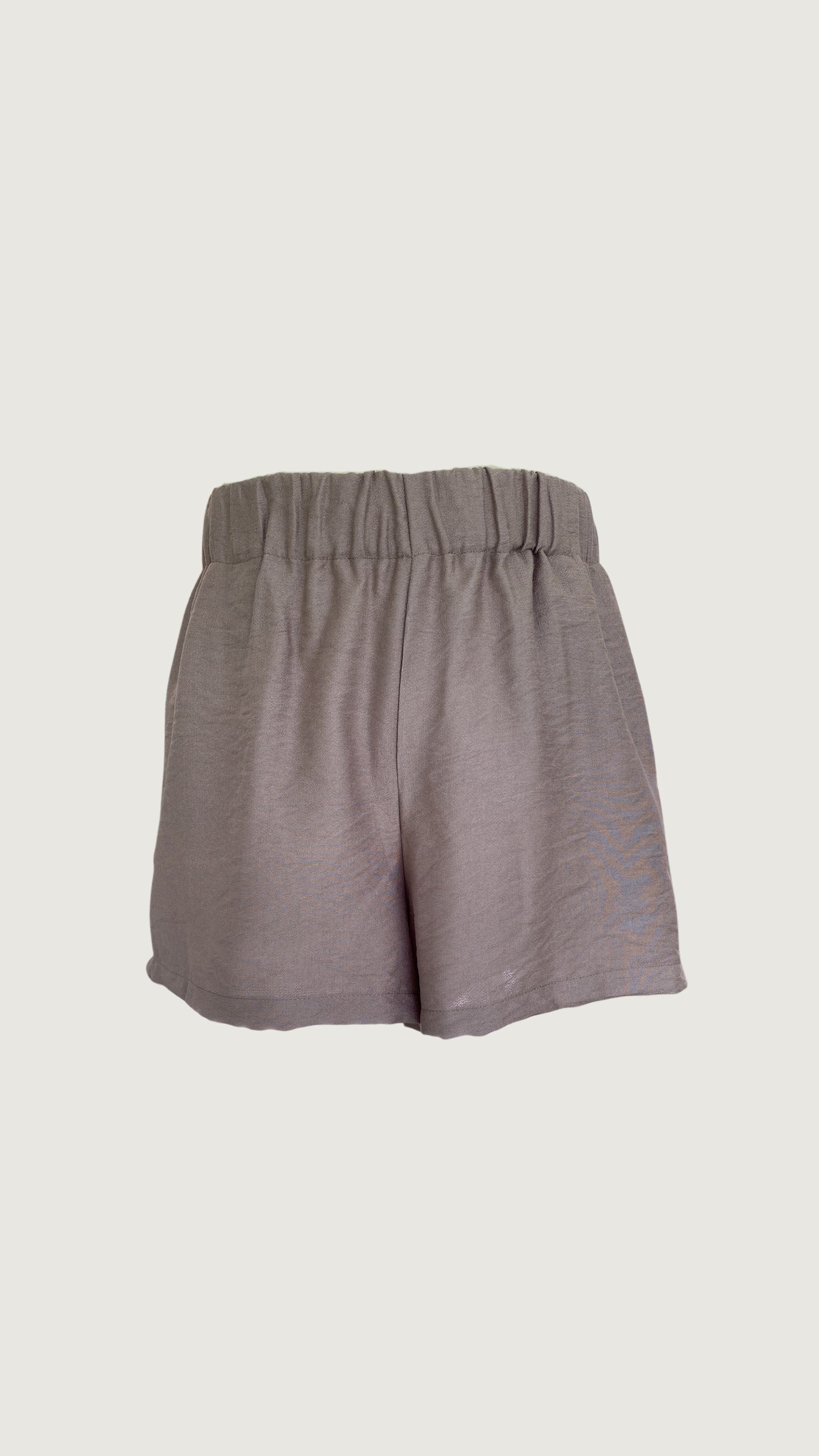 SHORT CAPRI